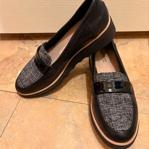 Clarks Black and Gray Women's Loafers